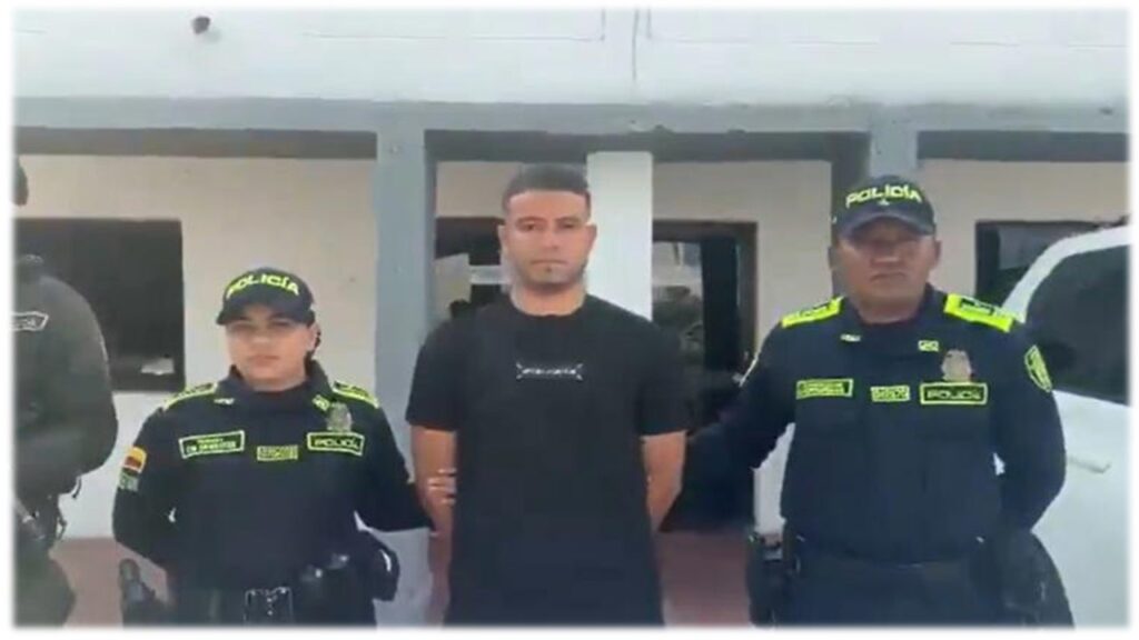 El hombre fue capturado en Maicao, La Guajira. Las autoridades investigan su presunto papel en el tráfico de drogas y el suministro de armas para las Autodefensas Conquistadoras de la Sierra Nevada.