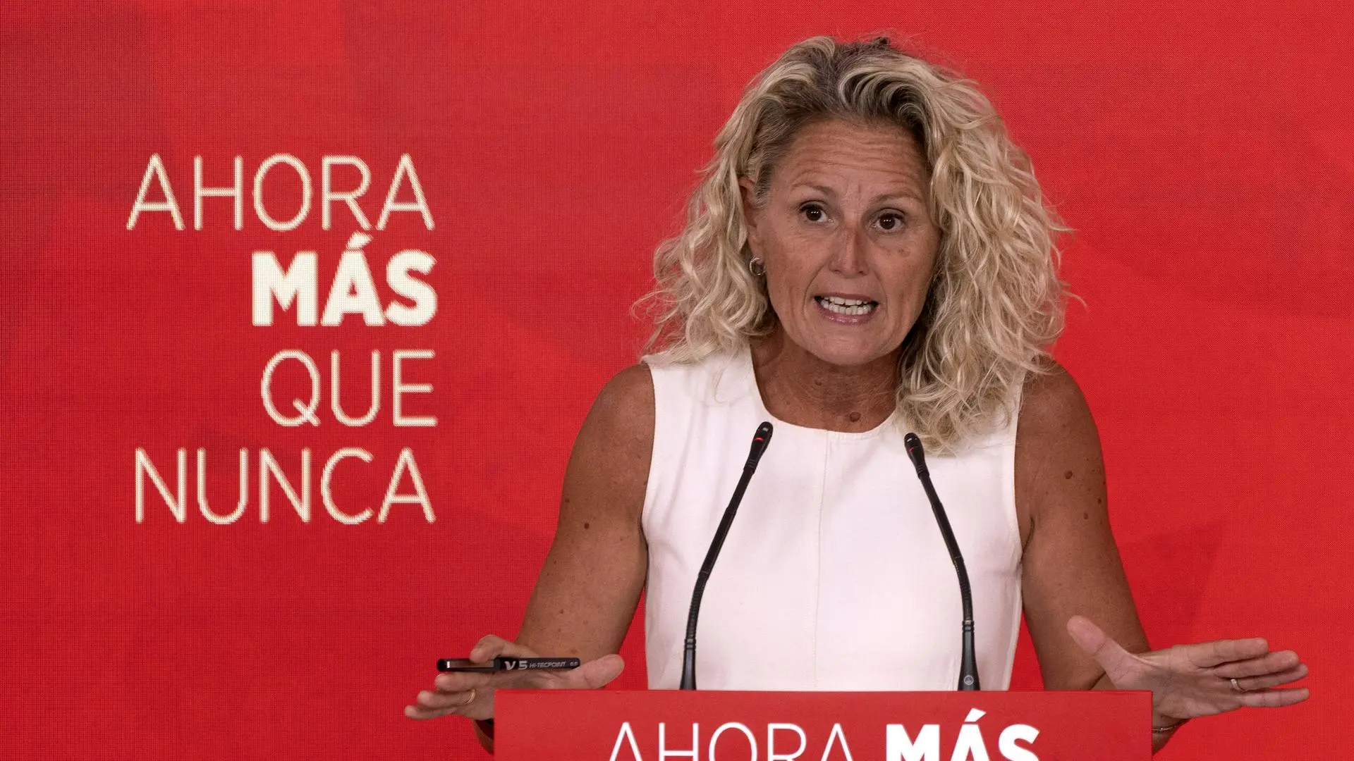 Dirigentes del PSOE agradecen y muestran su admiración a Montse Mínguez tras su dimisión: «Gracias por tanto»