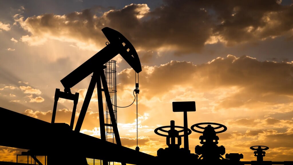 El G7 liberará hasta 100 millones de barriles de diésel y petróleo para bajar los precios