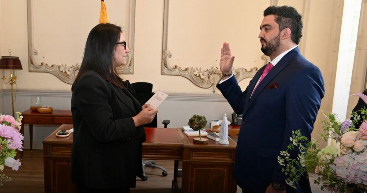 El abogado, mano derecha de la ministra de Cultura, que desmontó las 30 obras del Museo Nacional El abogado, mano derecha de la ministra de Cultura, que desmontó las 30 obras del Museo Nacional