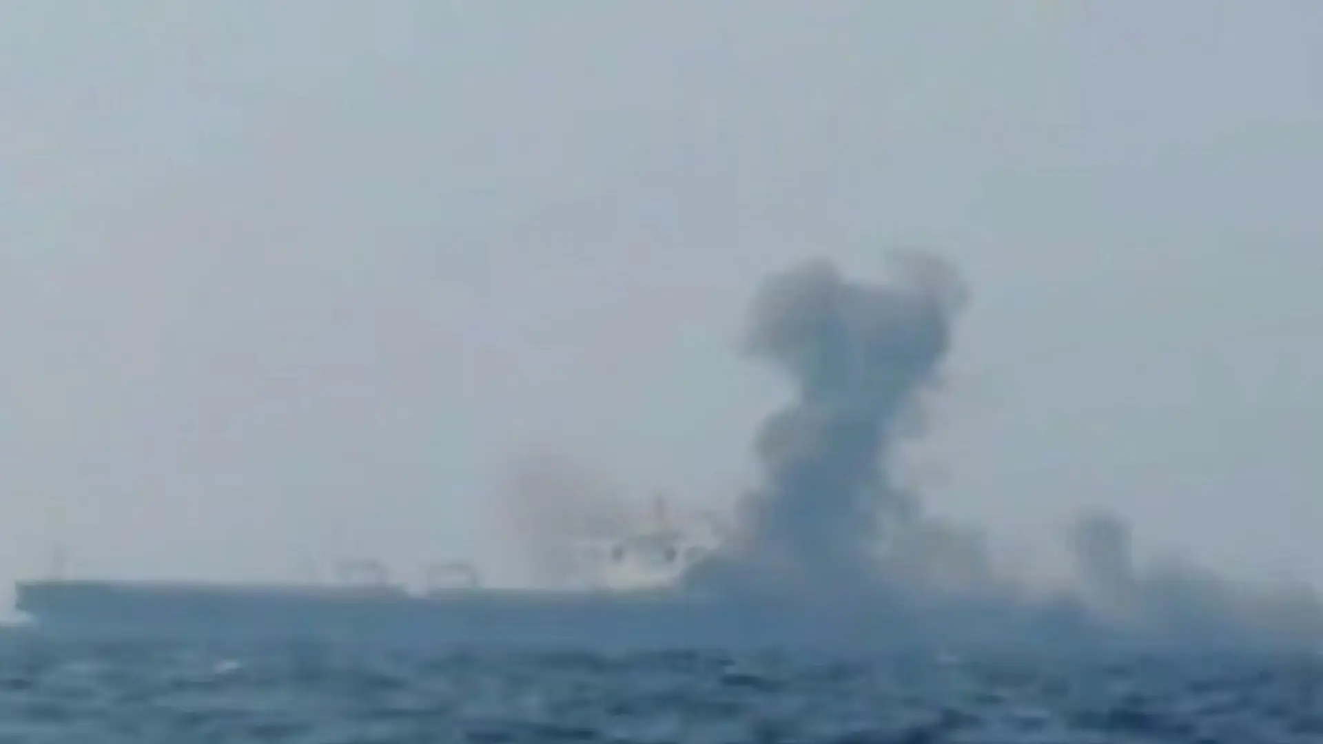 Irán anuncia que cuatro petroleros han explotado en Ormuz en las últimas horas tras chocar con minas submarinas Irán anuncia que cuatro petroleros han explotado en Ormuz en las últimas horas tras chocar con minas submarinas