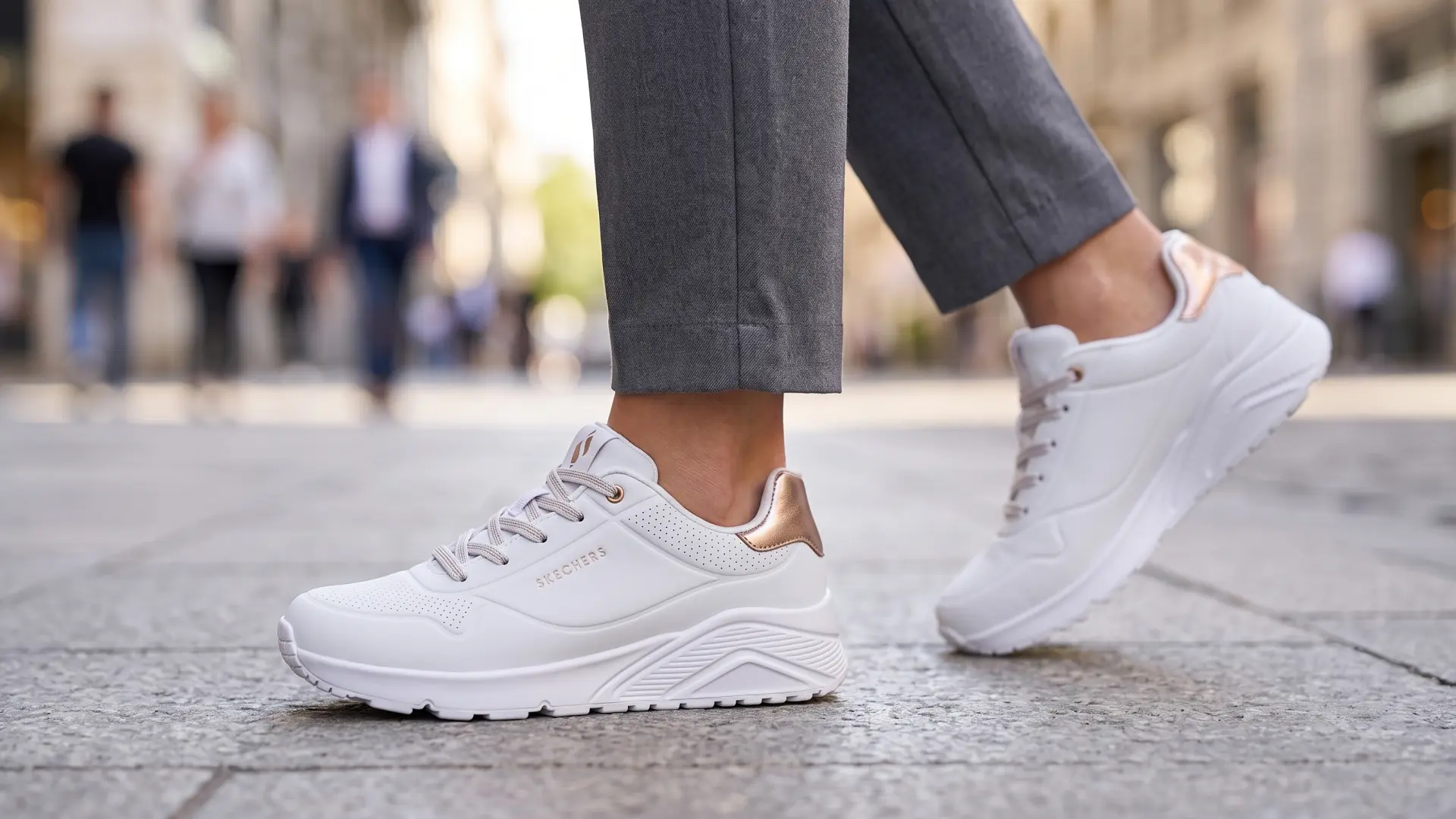 Las Skechers blancas más cómodas para un look casual, de rebajas a precio histórico Las Skechers blancas más cómodas para un look casual, de rebajas a precio histórico