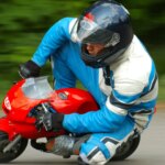 Los únicos lugares en los que es legal conducir una minimoto en España