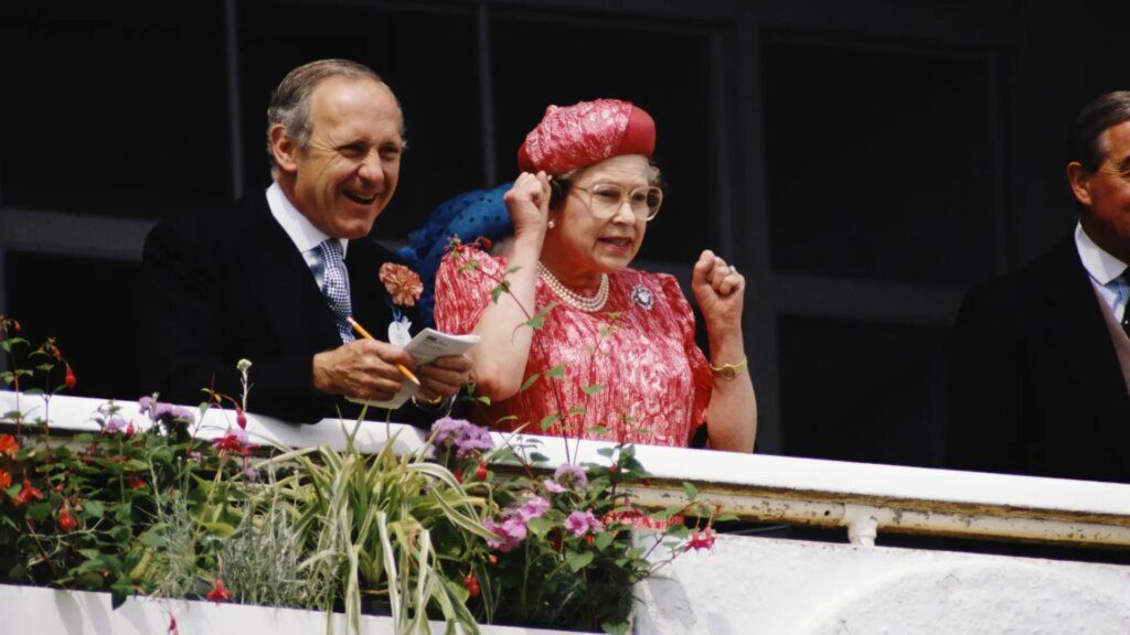 Muere Sir William Heseltine, la mano derecha de Isabel II que cambió para siempre la monarquía británica