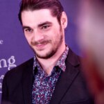 Muere el actor RJ Mitte, hijo de Walter White en ‘Breaking Bad’, a los 34 años Muere el actor RJ Mitte, hijo de Walter White en ‘Breaking Bad’, a los 34 años