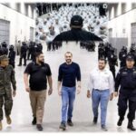 Bukele evalúa liberar anticipadamente a presos que colaboraron con pandillas en El Salvador