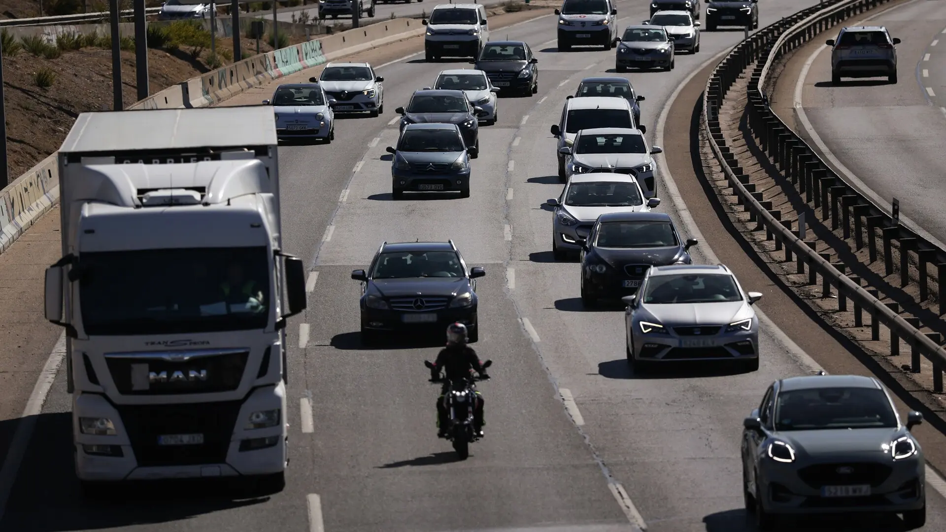 Retenciones en las principales entradas a Madrid en la vuelta del puente del 12-O Retenciones en las principales entradas a Madrid en la vuelta del puente del 12-O