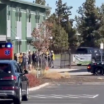 Un tiroteo en una escuela de primaria de Oregón deja cuatro muertos, entre ellos tres niños y una maestra